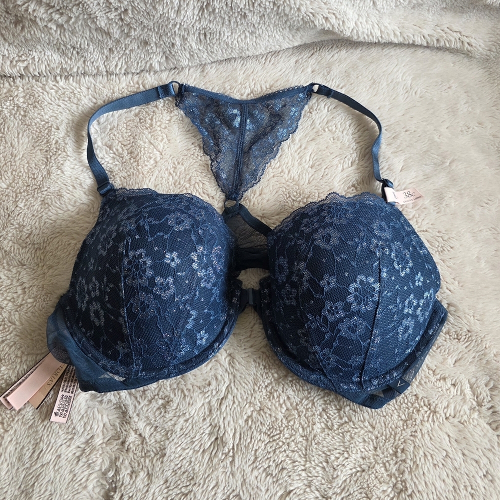 Victoria's Secret Underwire Lace Bra